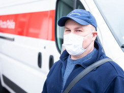 Poczta Polska przygotowuje się do szczytu paczkowego. Właśnie ruszają sezonowe rekrutacje.