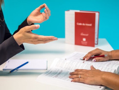 Jak wystawić zaświadczenie o zatrudnieniu oraz zarobkach dla pracownika?