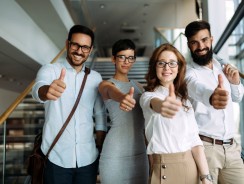 Grupa Santander prowadzi nabór na szkolenia dla niemal 2 tysięcy osób w ramach Stypendiów Santander #ZainwestujWSiebie