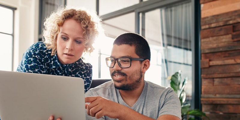 Pogłębiają się różnice w zarobkach Polaków