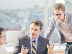 Budowa silnej pozycji firmy zaczyna się od szeregowego pracownika