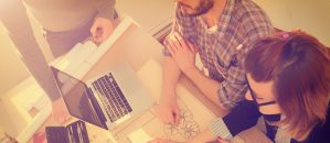 Przez co najczęściej spóźniamy się do pracy?