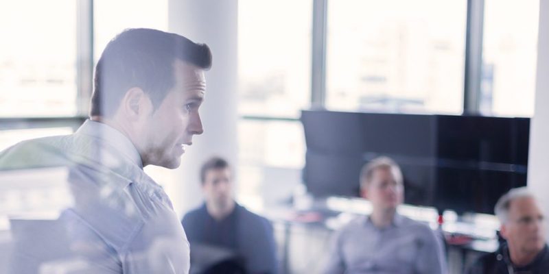 Gdzie się lepiej pracuje? W dużej korporacji czy w kameralnych strukturach?