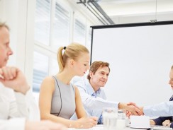 Otwarta transmisja online z Debaty HR 2009