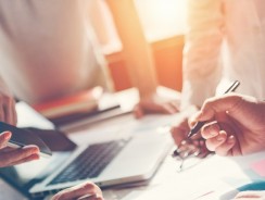 Jak pozyskać najlepszych profesjonalistów? – Debata