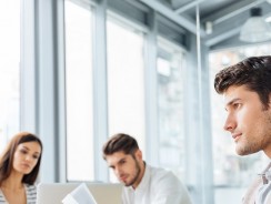 Pracodawcy i millenialsi – małżeństwo z rozsądku?