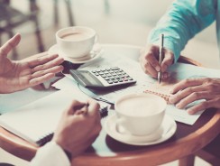 Nowy pracodawca – inna kultura pracy. 6 kroków, jak poczuć się „swojo” w nowej firmie