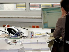 Najgorsze strategie walki z negatywnymi opiniami w Internecie stosowane przez pracodawców