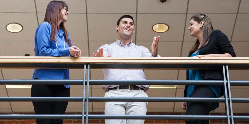 Inwestycja w kadry czy maszyny?