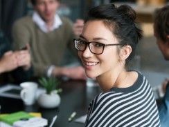 Absolwent na rynku pracy – jak się wybić?