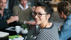 Absolwent na rynku pracy – jak się wybić?