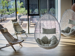 Drzemka w pracy? Tak, ale po piętnastej