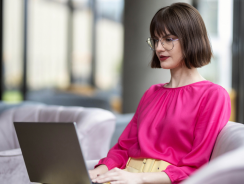 Poznanie własnego potencjału rozwojowego, uczenie się i oduczanie sposobem na znalezienia swojego miejsca na wciąż zmieniającym się rynku pracy