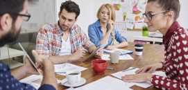 Jak zwrócić na siebie uwagę pracownika?