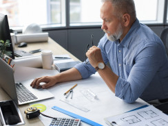 Pracownicy 50+ pożądani na rynku pracy