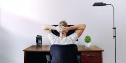 Tylko 4 proc. zatrudnionych w IT chce pracować w biurze