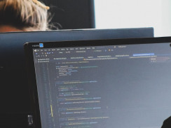 Rynek IT w Europie Wschodniej po wybuchu wojny. Większe zainteresowanie pracą w Polsce