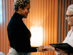 Rekrutacyjne podsumowanie roku 2024: Które branże rekrutowały najsprawniej?