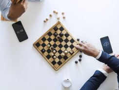 Konflikt w firmie – czy można na nim skorzystać?