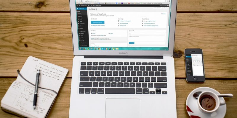Raport: Kandydaci chcą szybciej uzyskać informacje o pracodawcach