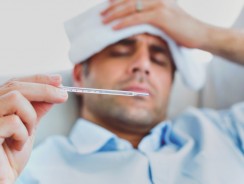 Czy zwolnienie chorobowe oznacza areszt domowy?