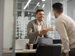 Freelancing i B2B w IT 2025 – najnowsze dane z rynku pracy