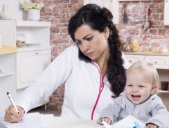 „Piąty trymestr” – jak wrócić do pracy po urodzeniu dziecka?