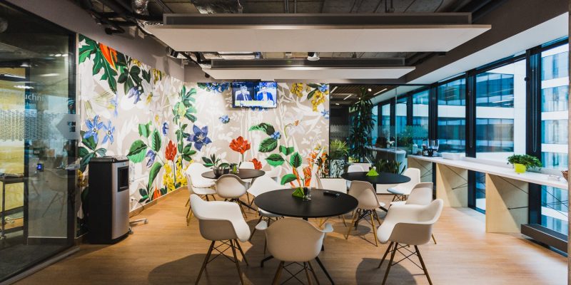 Polscy pracodawcy mało elastyczni pod kątem pracy hybrydowej