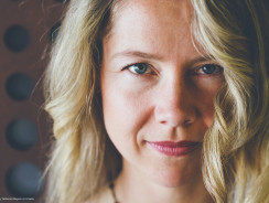 Kobieca twarz pandemii