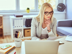 RAPORT: Co tak naprawdę robimy podczas pracy zdalnej?