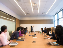 Jaki wpływ ma znajomość angielskiego na zarobki?